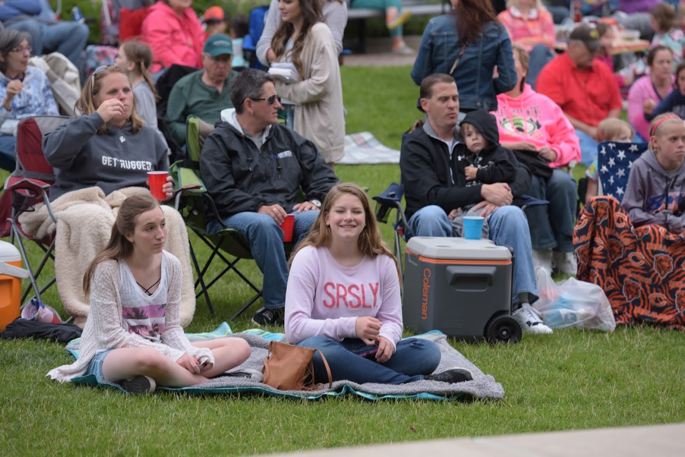 Fridays on the Green 2015 - Diving for Dynamite- Jun 19